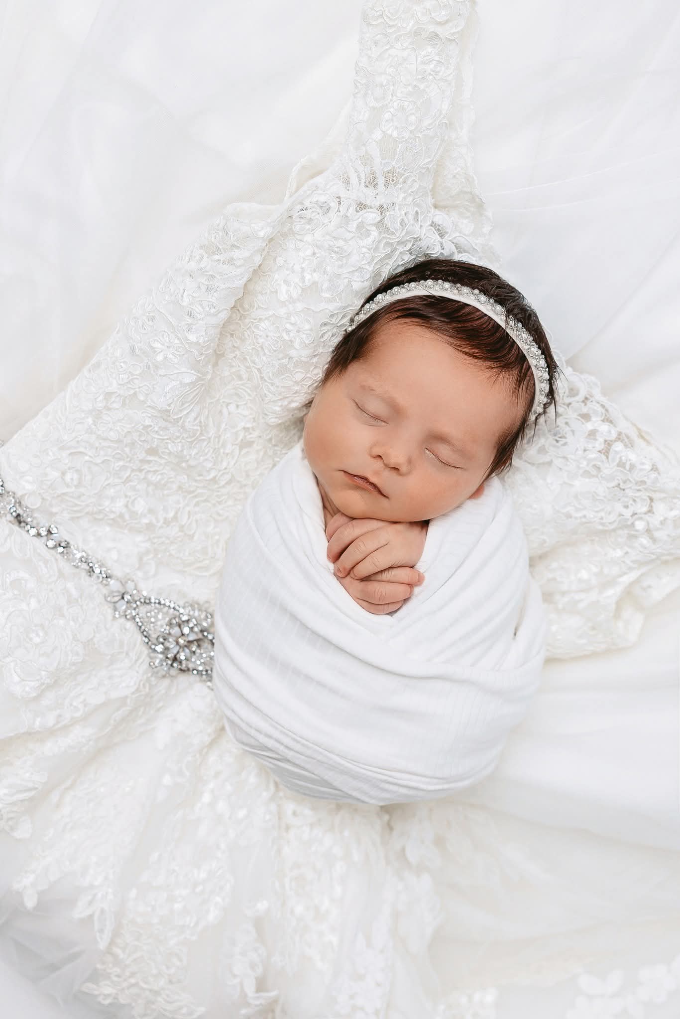 Arabella Photo Props